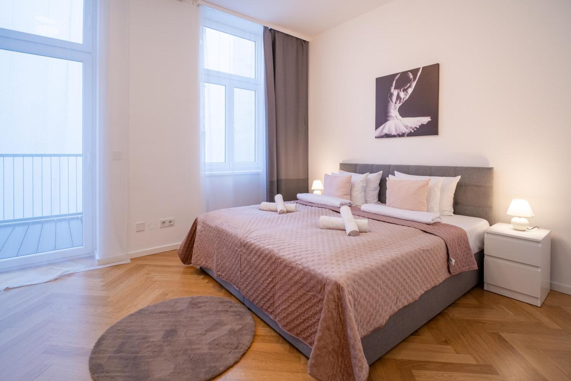 Home Sweet Home - Vienna Central エクステリア 写真